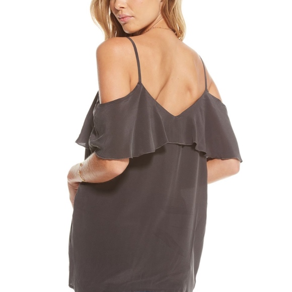 SILK BASICS COLD SHOULDER DOUBLE V RUFFLE TOP - Picture 3 of 4